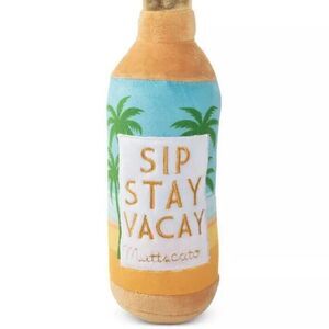 Fringe Studio Plush Dog Toy Bottle Liquor Sip Stay Vacay Squeaker NWT See photos